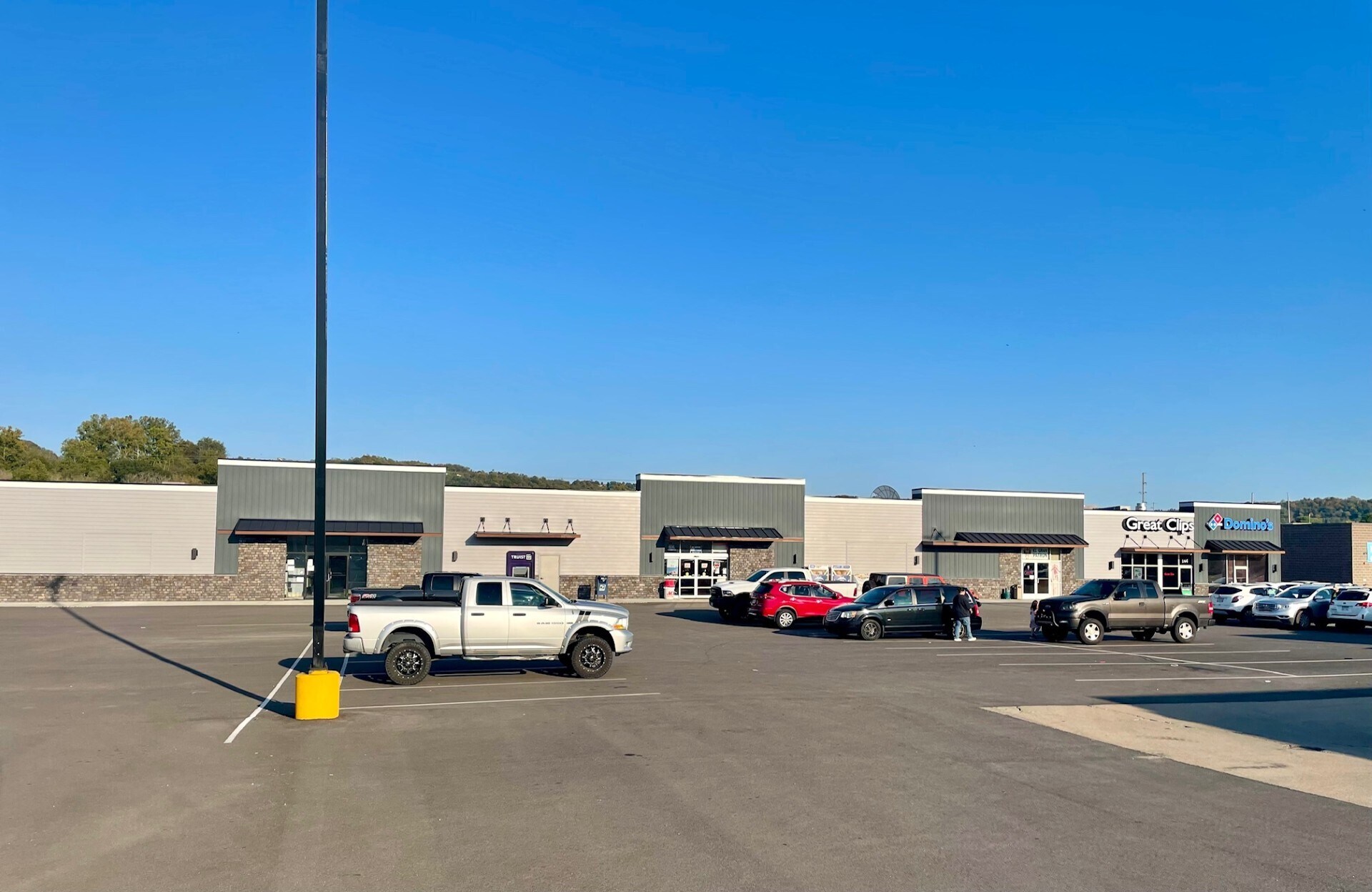 134 Lafayette Ave, Moundsville, WV à louer Photo de l’immeuble– Image 1 sur 6