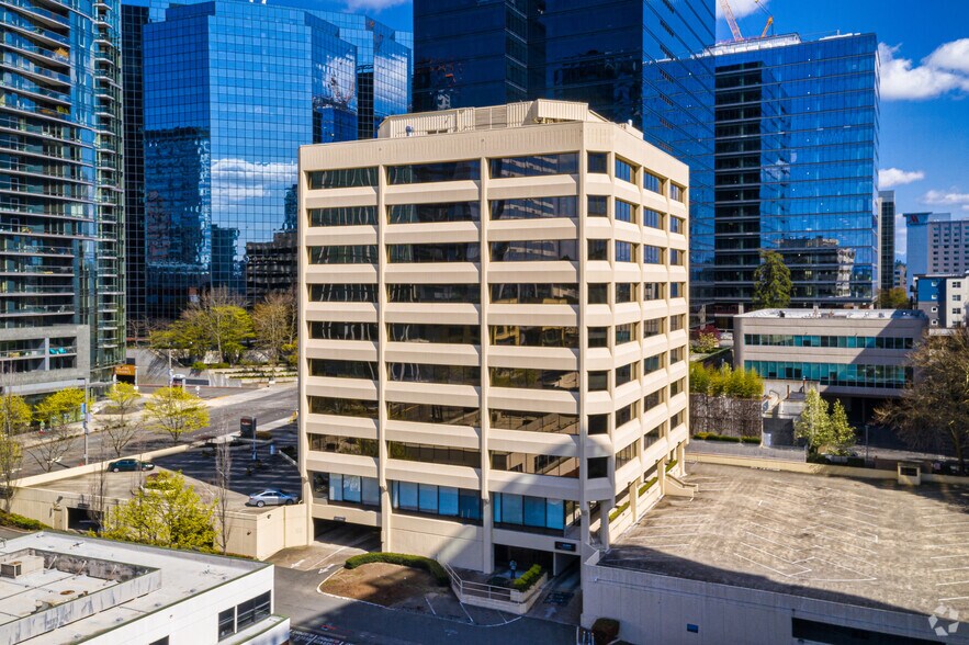 10655 NE 4th St, Bellevue, WA à louer - Photo de l’immeuble – Image 1 sur 19