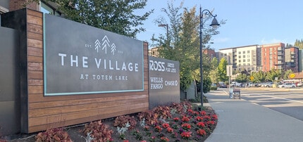 11730 118th Ave NE, Kirkland, WA à louer Photo de l’immeuble– Image 2 sur 4