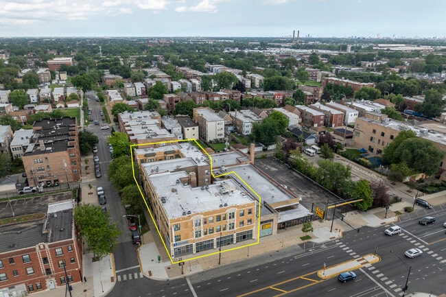 Plus de détails pour 4950-4958 W Madison St, Chicago, IL - Logement à vendre