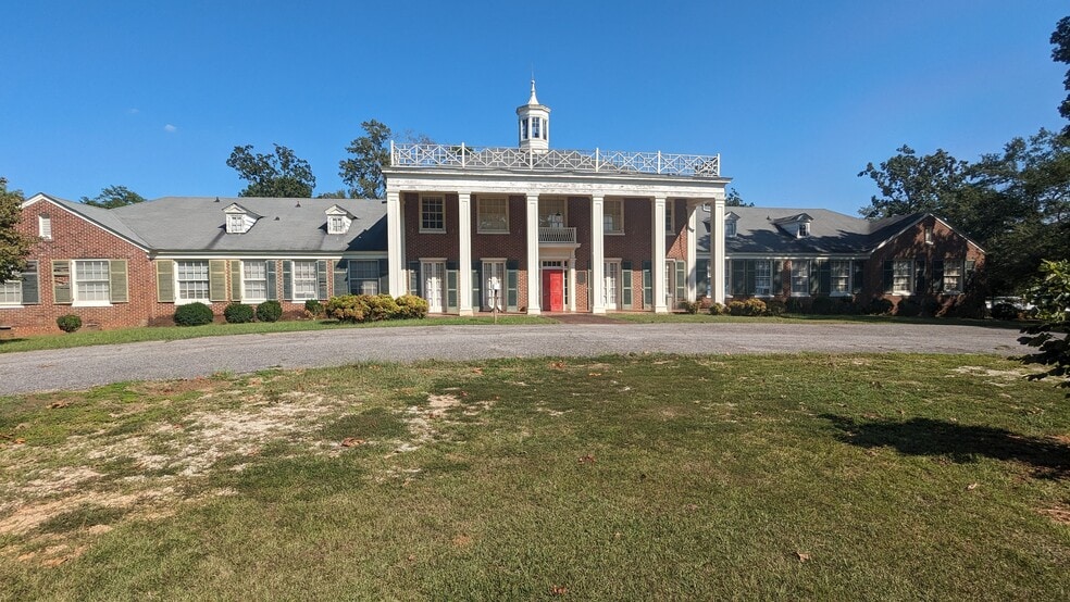 614 Chaffee St, Talladega, AL à vendre - Photo principale – Image 1 sur 7