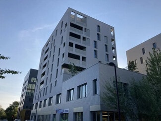 Plus de détails pour Local commercial à louer