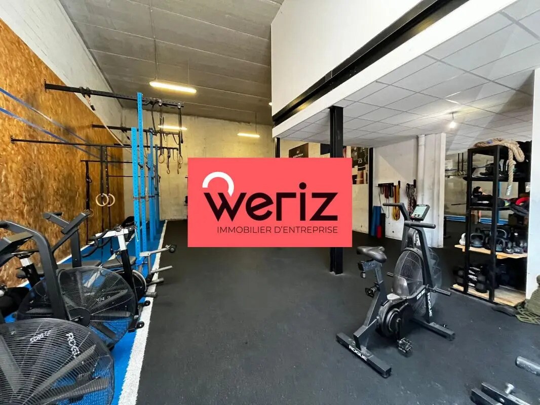 Industriel/Logistique dans La Ciotat à louer Photo de l’immeuble– Image 1 sur 8