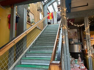 Plus de détails pour 711 NW 2nd Ct, Newport, OR - Local commercial à vendre
