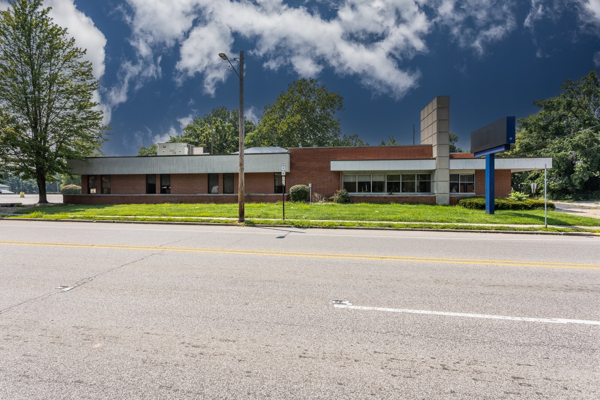 1520 Washington Ave, Alton, IL à vendre Photo de l’immeuble– Image 1 sur 23