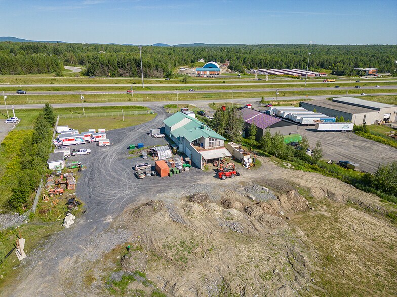 9900 Boul Bourque, Sherbrooke, QC à vendre - Photo de l’immeuble – Image 3 sur 7
