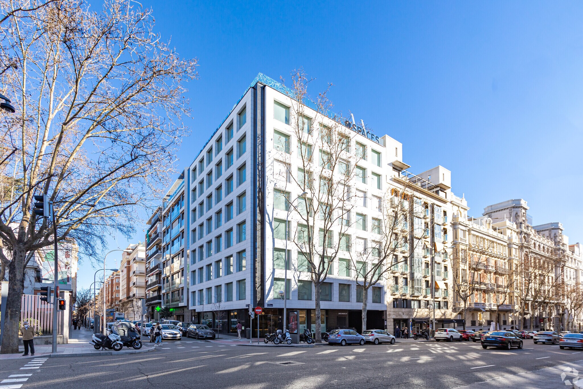 Calle De José Abascal, 41, Madrid, Madrid à louer Photo principale– Image 1 sur 3