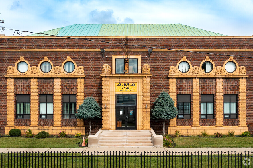 7140 W Fort St, Detroit, MI à louer - Photo de l’immeuble – Image 2 sur 5
