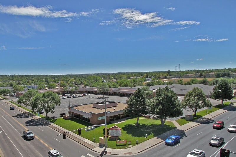 1700-1750 S Chambers Rd, Aurora, CO à louer - Photo principale – Image 1 sur 16