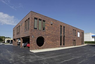 Plus de détails pour 33 W Roosevelt Rd, Lombard, IL - Médical à louer