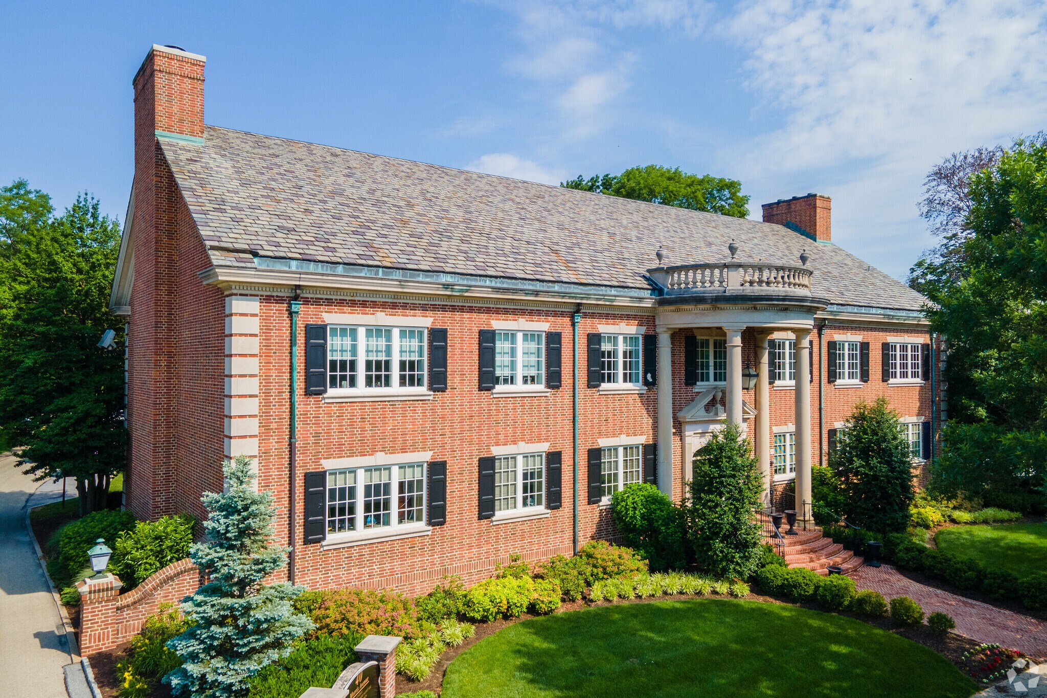 40 Morris Ave, Bryn Mawr, PA à louer Photo principale– Image 1 sur 6