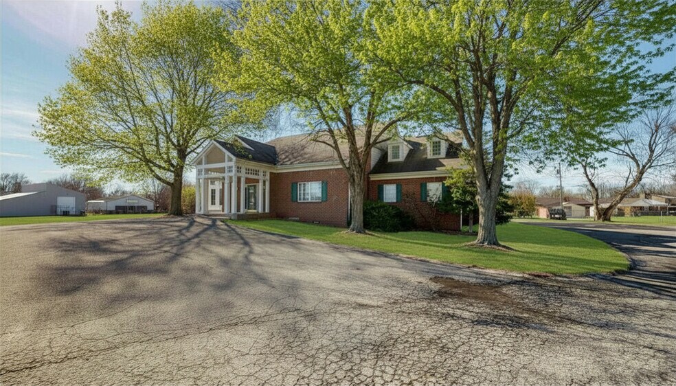 1701 Spring St, Jeffersonville, IN à vendre - Photo de l’immeuble – Image 3 sur 88