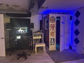 5637 W 63rd St, Chicago, IL à louer Photo intérieure– Image 1 sur 4