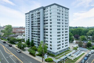 Plus de détails pour 1 Strawberry Hill Ave, Stamford, CT - Local commercial à louer