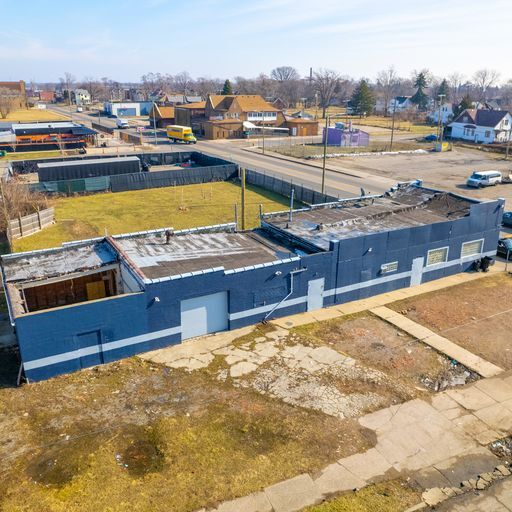 10307 Mack Ave, Detroit, MI à vendre - Photo principale – Image 1 sur 18