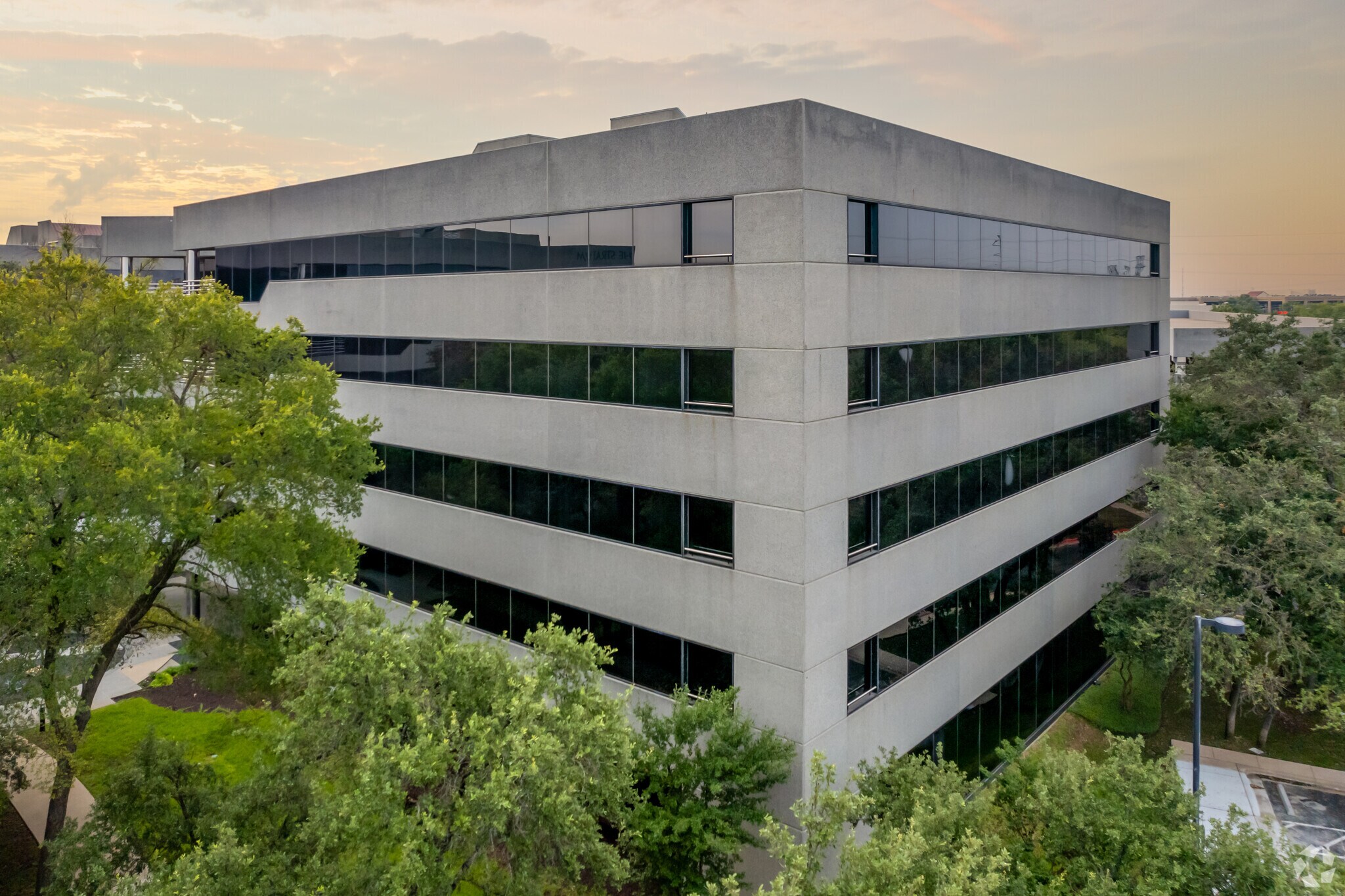 11044 Research Blvd, Austin, TX à louer Photo principale– Image 1 sur 22