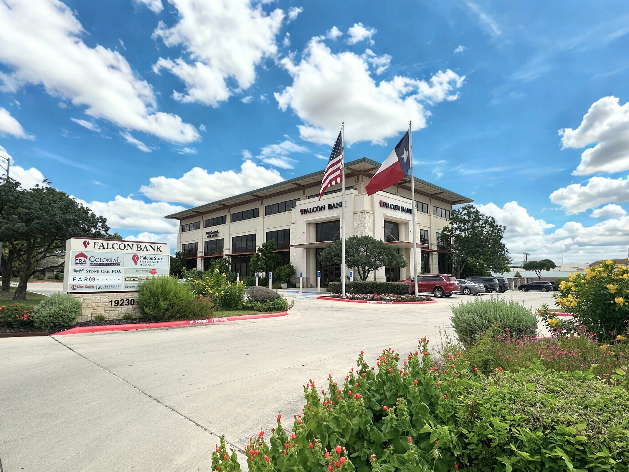 19230 Stone Oak Pky, San Antonio, TX à louer Photo principale– Image 1 sur 6