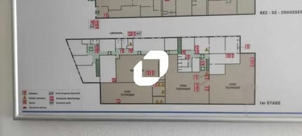 Local d’activités dans Chevilly-Larue à louer Plan d’étage– Image 1 sur 15