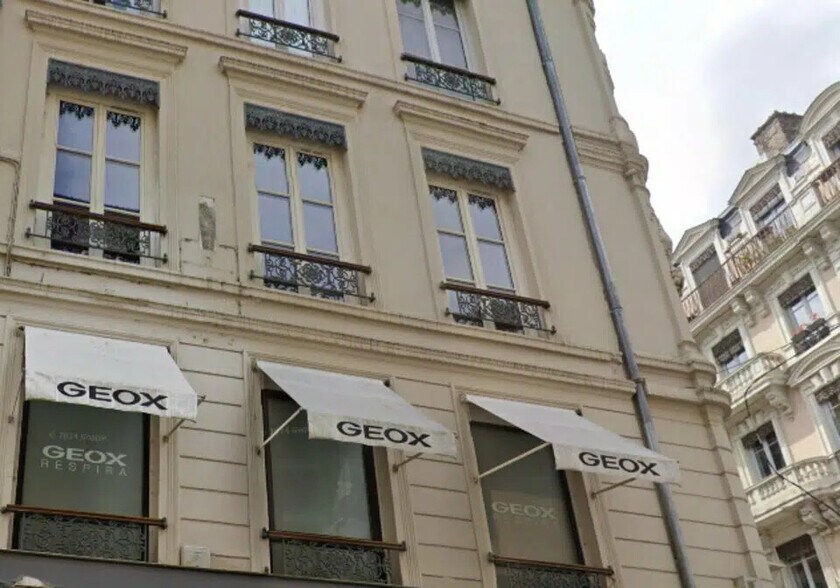 Bureau dans Lyon à louer - Photo de l’immeuble – Image 2 sur 9