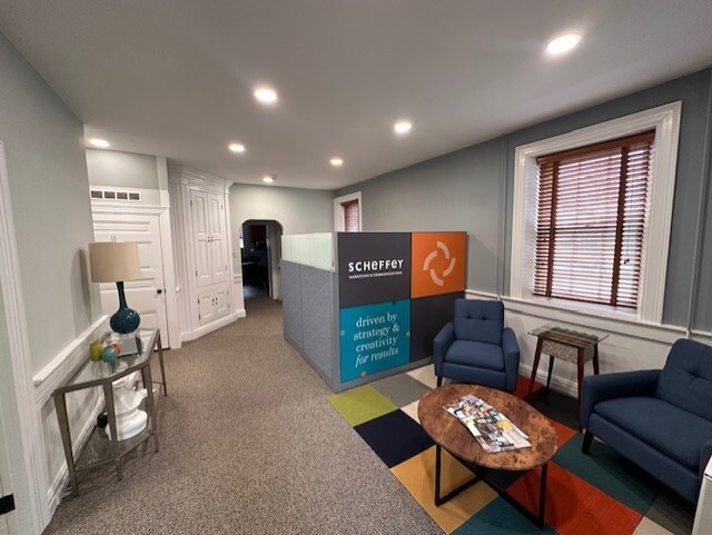 1837 William Penn Way, Lancaster, PA à louer - Photo de l’immeuble – Image 3 sur 9