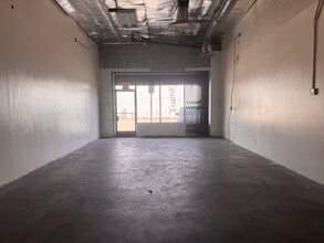 2626 N Figueroa St, Los Angeles, CA à louer Photo intérieure– Image 1 sur 5