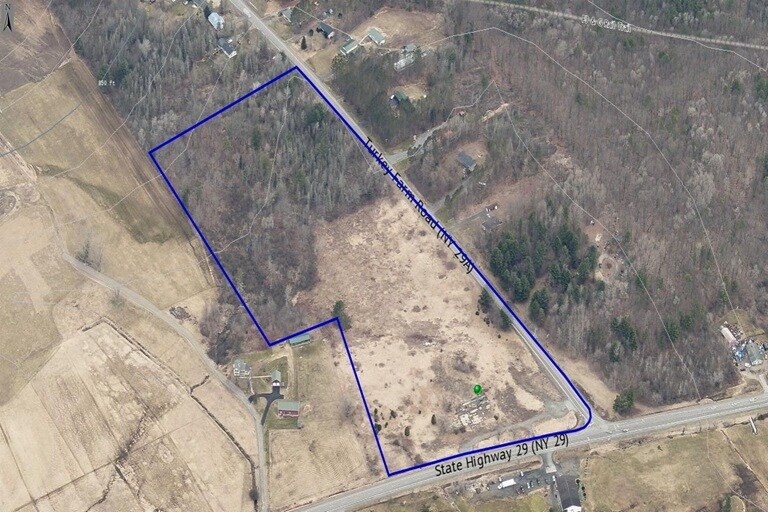 1520 State Highway 29, Gloversville, NY à vendre Photo principale– Image 1 sur 2