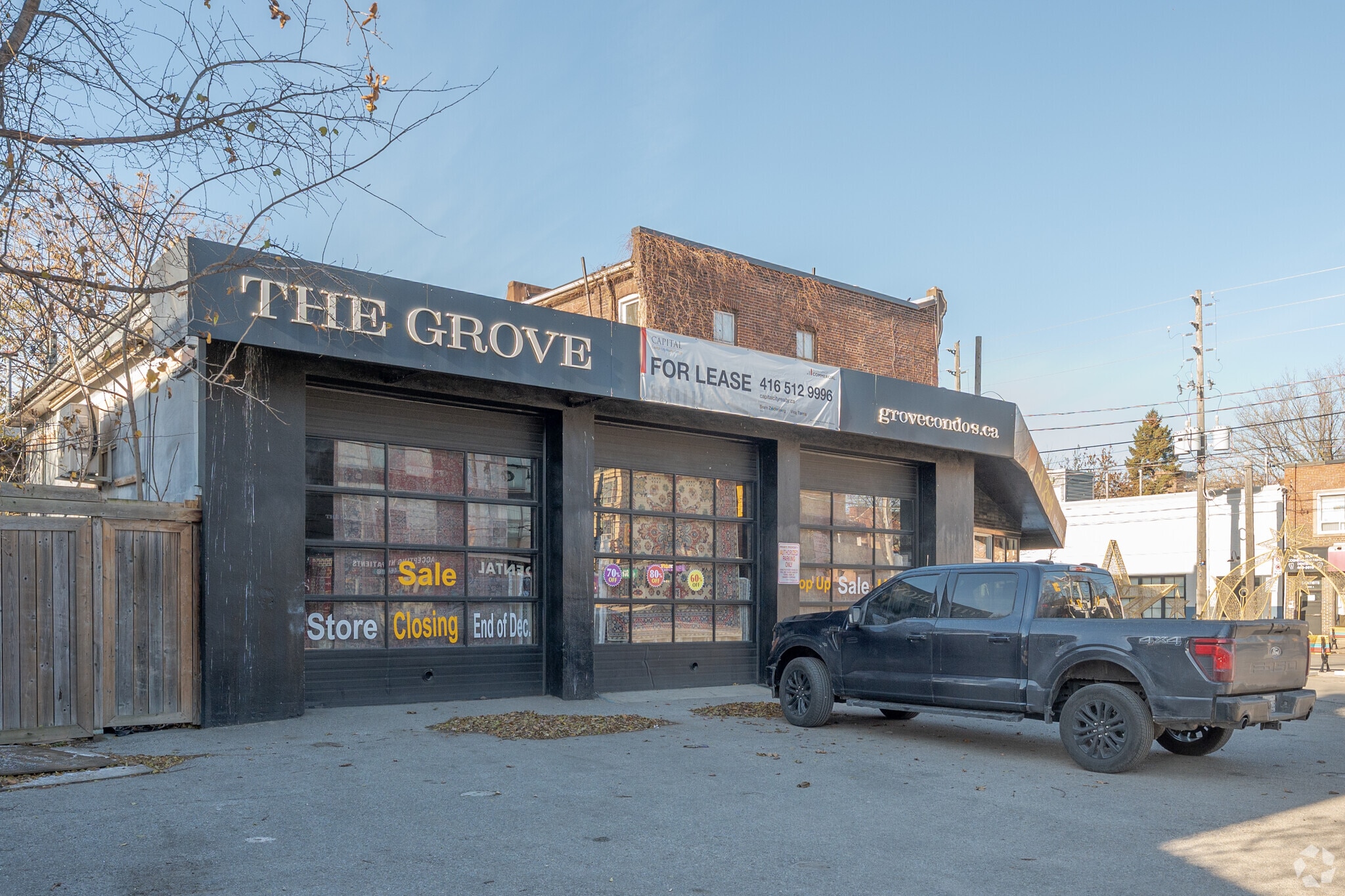 1001 Queen St E, Toronto, ON à louer Photo principale– Image 1 sur 3