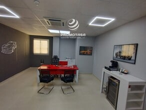 Local commercial dans Rivas-Vaciamadrid, Madrid à louer Photo intérieure– Image 1 sur 5