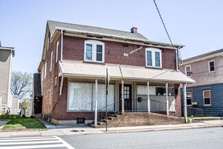 Plus de détails pour 82 Main St, Pennsburg, PA - Local commercial à vendre
