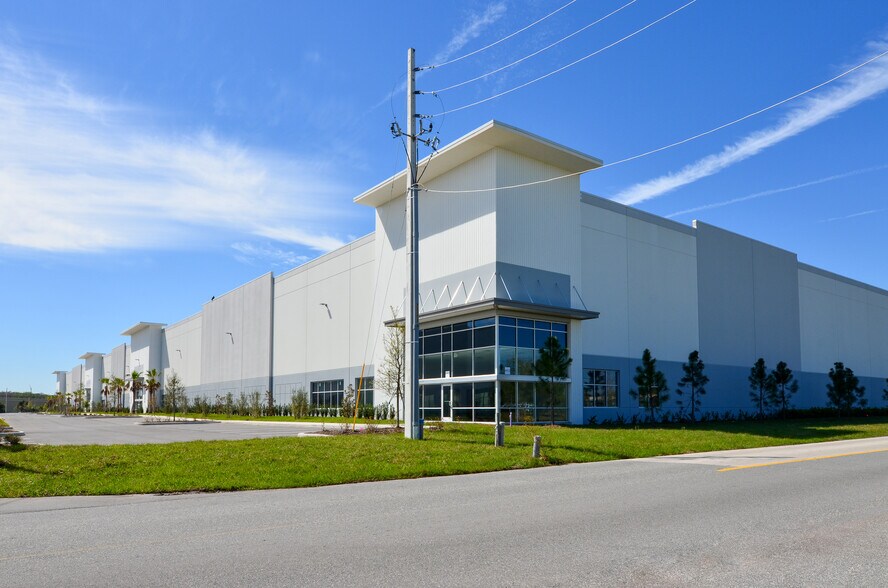 Narcoossee Road & State Road 528 Rd, Orlando, FL à louer - Photo de l’immeuble – Image 3 sur 9