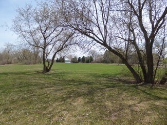 Plus de détails pour 748 N Knowles Ave, New Richmond, WI - Terrain à vendre