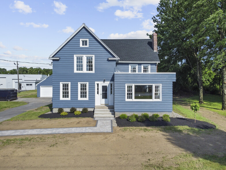 267 Wolf Rd, Latham, NY à louer - Photo de l’immeuble – Image 2 sur 54