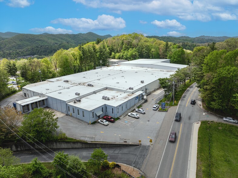 482 State Farm Rd, Boone, NC à vendre - Photo principale – Image 1 sur 14