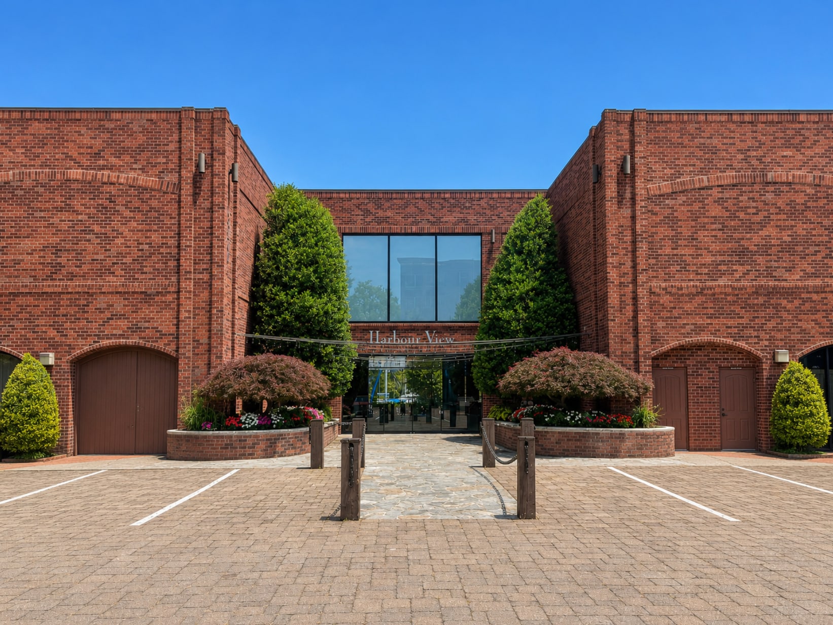 13200 Marina Way, Woodbridge, VA à louer Photo de l’immeuble– Image 1 sur 9