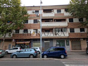 Bureaux/Local commercial dans Talavera de la Reina, Toledo à louer Photo intérieure– Image 2 sur 12