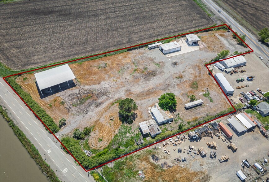 17812 CA-113, Knights Landing, CA à vendre - Photo de l’immeuble – Image 2 sur 8