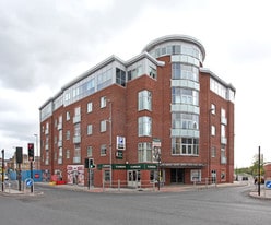 Lloyd St, Altrincham CHS - Local commercial