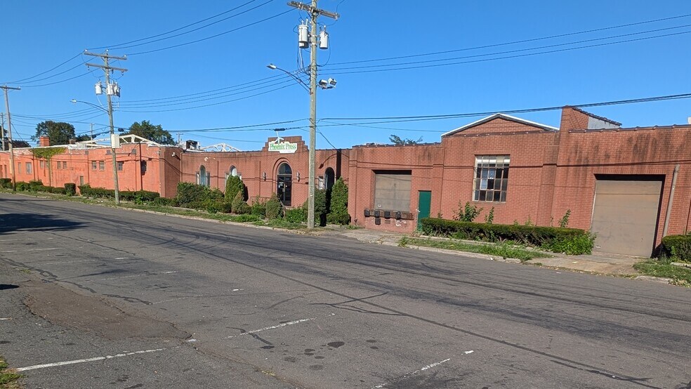 5-17 James St, New Haven, CT à vendre - Photo de l’immeuble – Image 3 sur 23