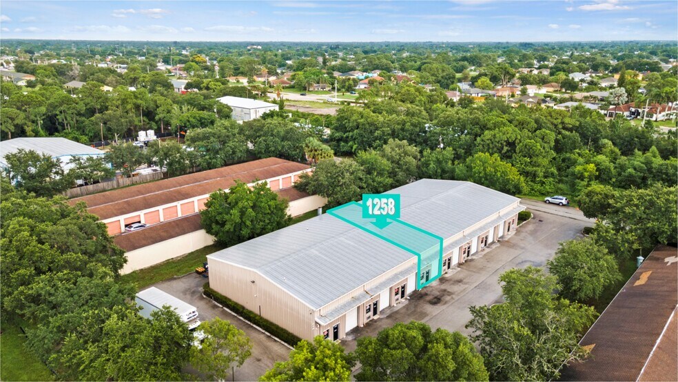 1250-1264 SW Biltmore St, Port Saint Lucie, FL à vendre - Photo de l’immeuble – Image 2 sur 31