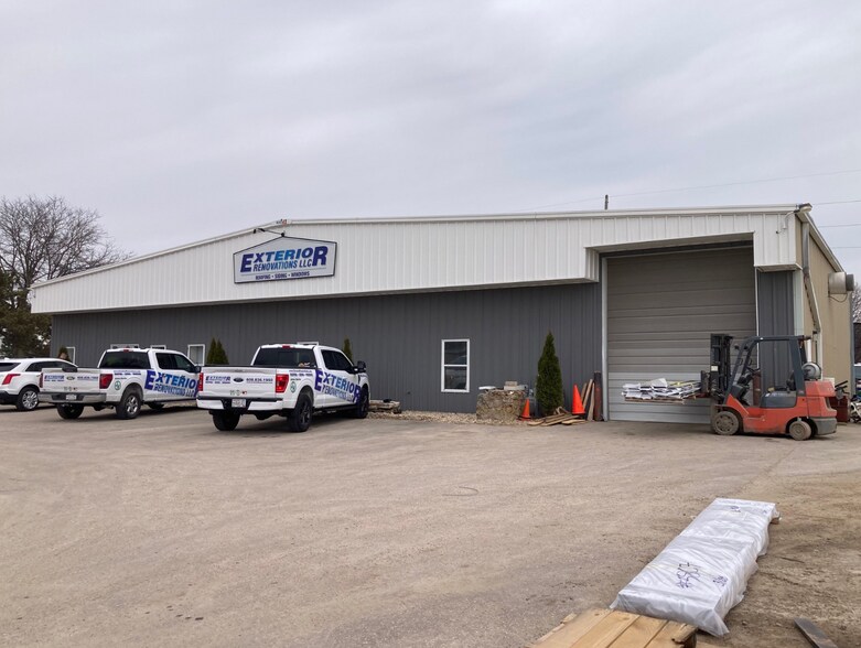 2405 Parview Rd, Middleton, WI à louer - Photo de l’immeuble – Image 1 sur 7