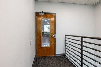 4770 N Belleview Ave, Kansas City, MO à louer Photo intérieure– Image 1 sur 1