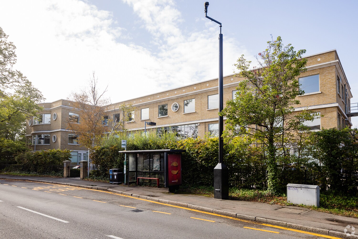 42-50 Hersham Rd, Walton On Thames à louer Photo principale– Image 1 sur 7