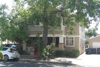 Plus de détails pour 3846 S Gramercy Pl, Los Angeles, CA - Logement à vendre