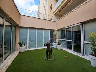 Plus de détails pour 22 Avenue Robert Schuman, Marseille - Bureau à vendre
