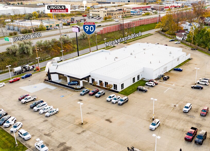 940 Babbitt Rd, Euclid, OH à vendre - Photo de l’immeuble – Image 2 sur 32
