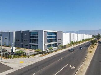 Plus de détails pour 1070 S Waterman Ave, San Bernardino, CA - Industriel/Logistique à louer