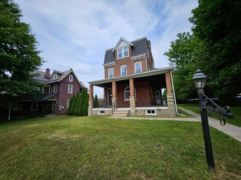 1977 S 5th St, Allentown, PA à vendre - Photo de l’immeuble – Image 3 sur 10