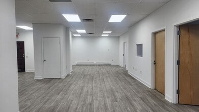 520 Speedwell Ave, Morris Plains, NJ à louer Photo intérieure– Image 1 sur 1