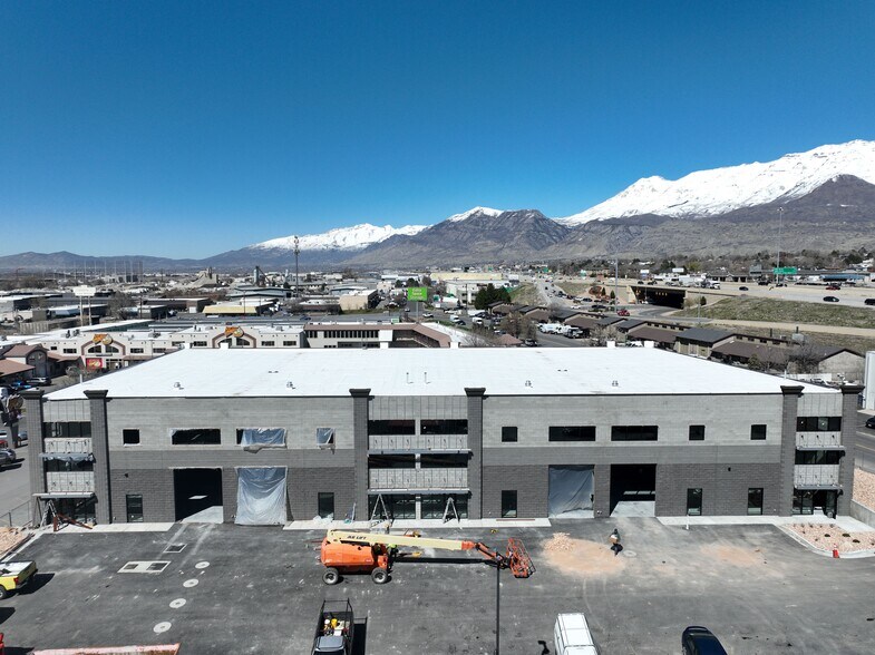 1353 W 130 S, Orem, UT à vendre - Photo de l’immeuble – Image 3 sur 6