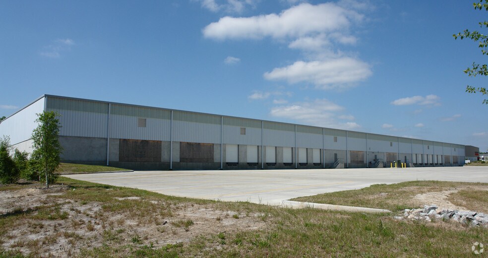 232 Bourne Blvd, Savannah, GA à louer - Photo de l’immeuble – Image 2 sur 4